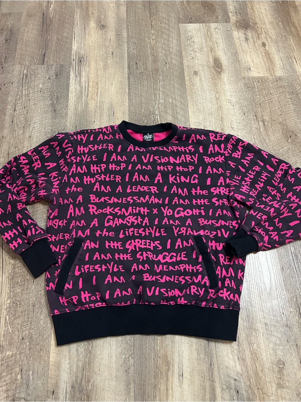 Rock Smith X Yo Gotti Black & Hot Pink Graphic Crewneck Sweatshirt